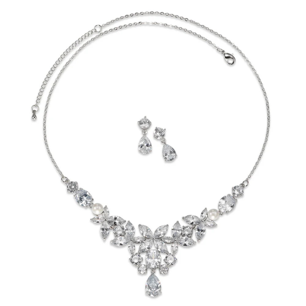 Set Metallo Zirconia [shining Pearls] bianco, 2 Perla, 6 mm 45-50 cm